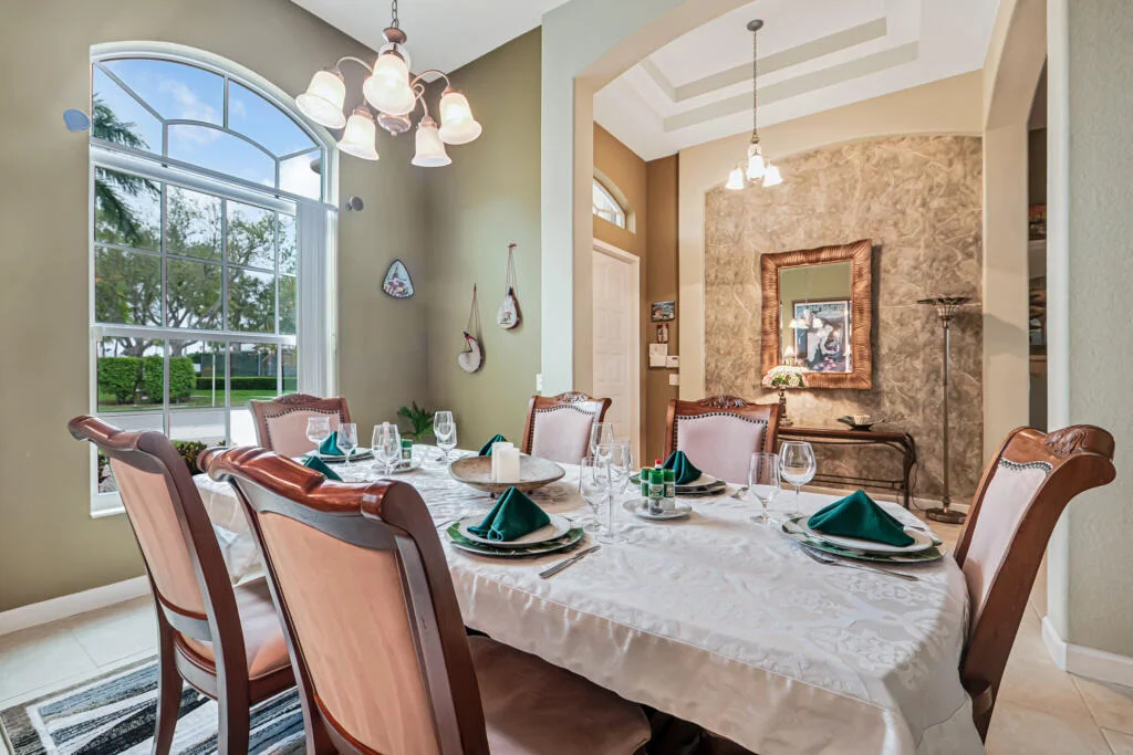Photo of 9433 Lantern Bay Circle