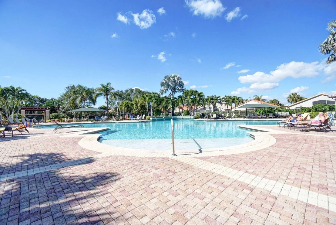 Photo of 7182 HAVILAND Circle