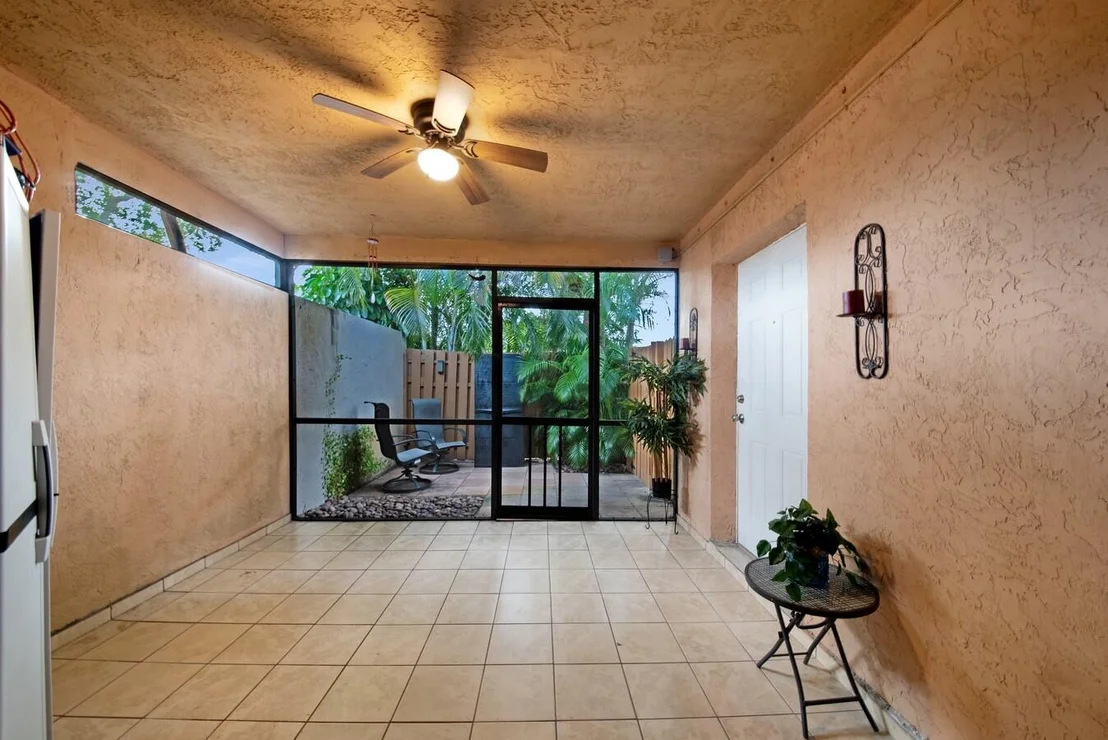 Photo of 2075 SW 24th Circle