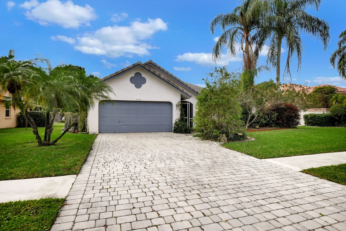 Photo of 10399 Canoe Brook Circle