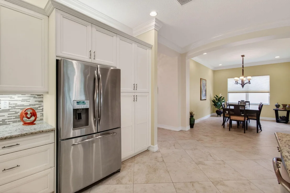 Photo of 9077 Vander Cove