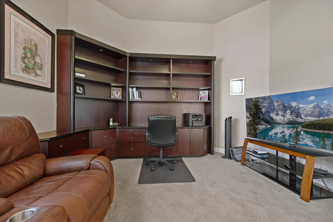 Photo of 10463 Laurel Estates Lane