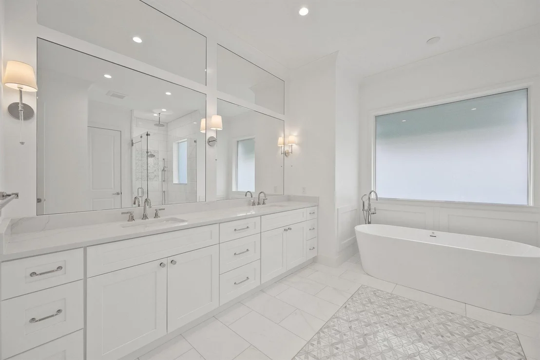 Photo of 728 Nighthawk Way
