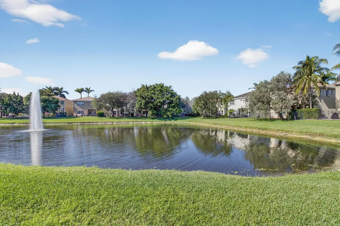 Photo of 4325 Key Lime Boulevard