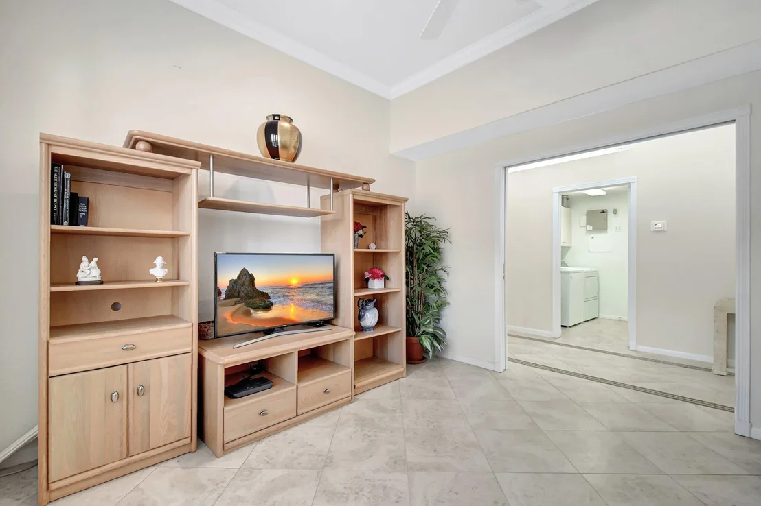 Photo of 7322 Morocca Lake Drive