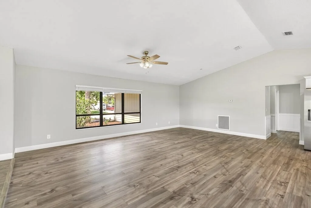 Photo of 1855 5th Place