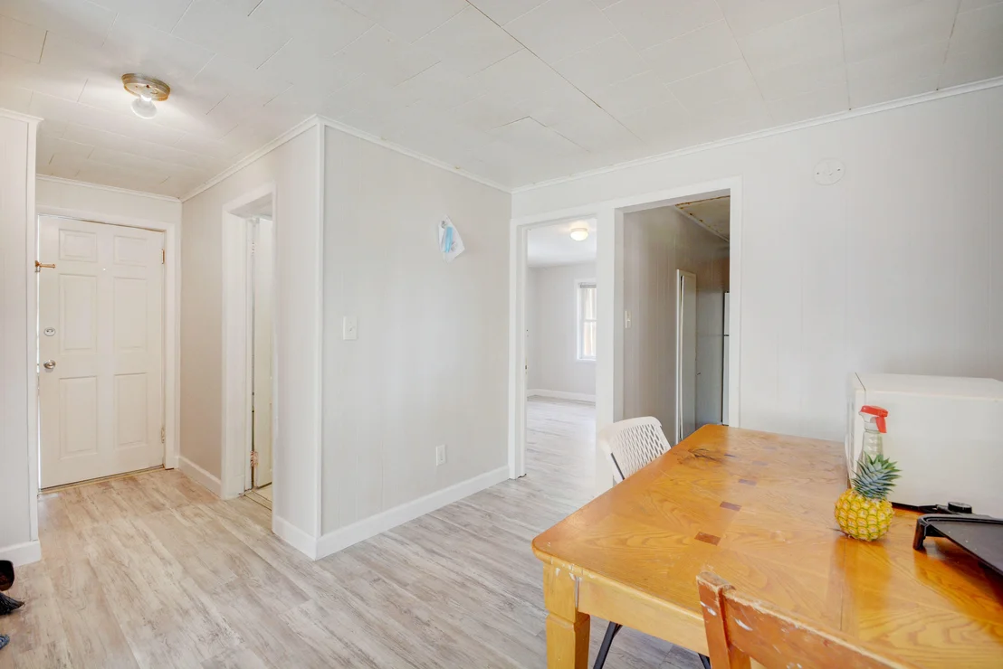 Photo of 215 N E Street