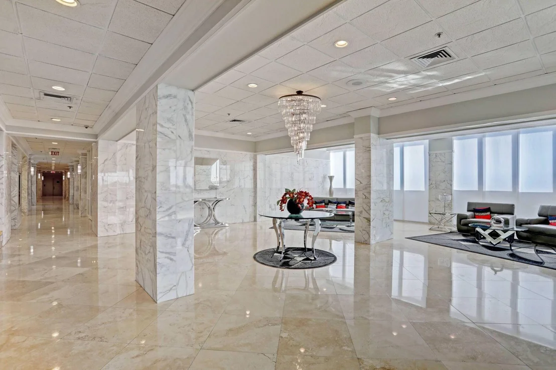 Photo of Unit 607 at 5440 N Ocean Drive