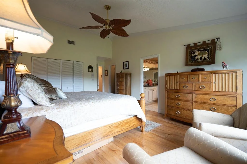 Photo of 6164 Petaluma Drive