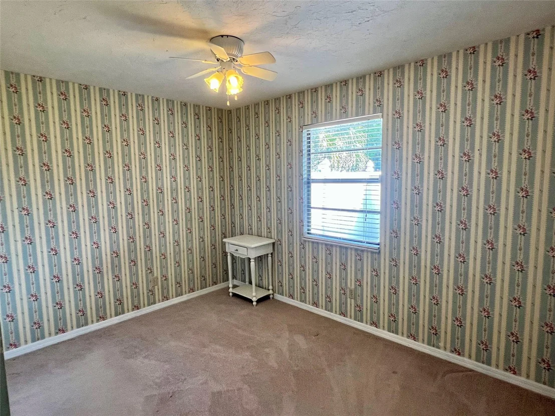 Photo of 352 SW 85th Avenue