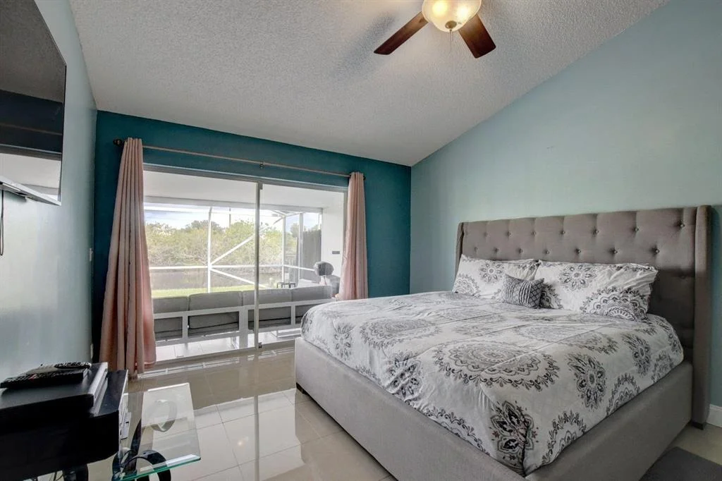 Photo of 11080 Lakeaire Circle