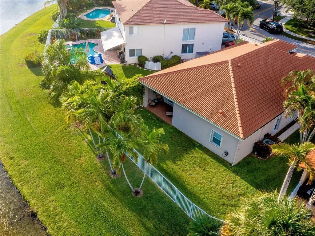 Photo of 16449 Sapphire Place