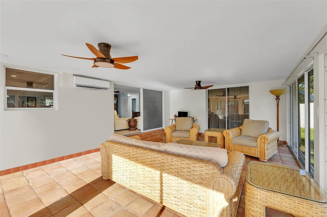 Photo of 3404 Barton Road