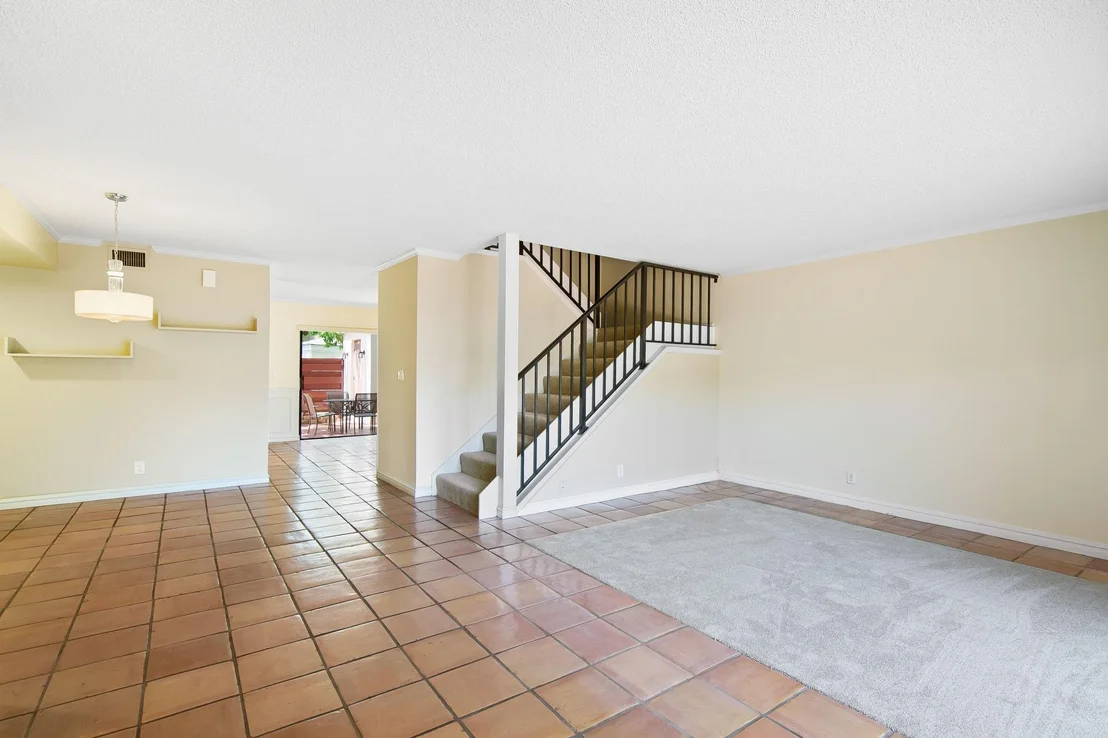 Photo of Unit 263 at 3012 Willow Lane