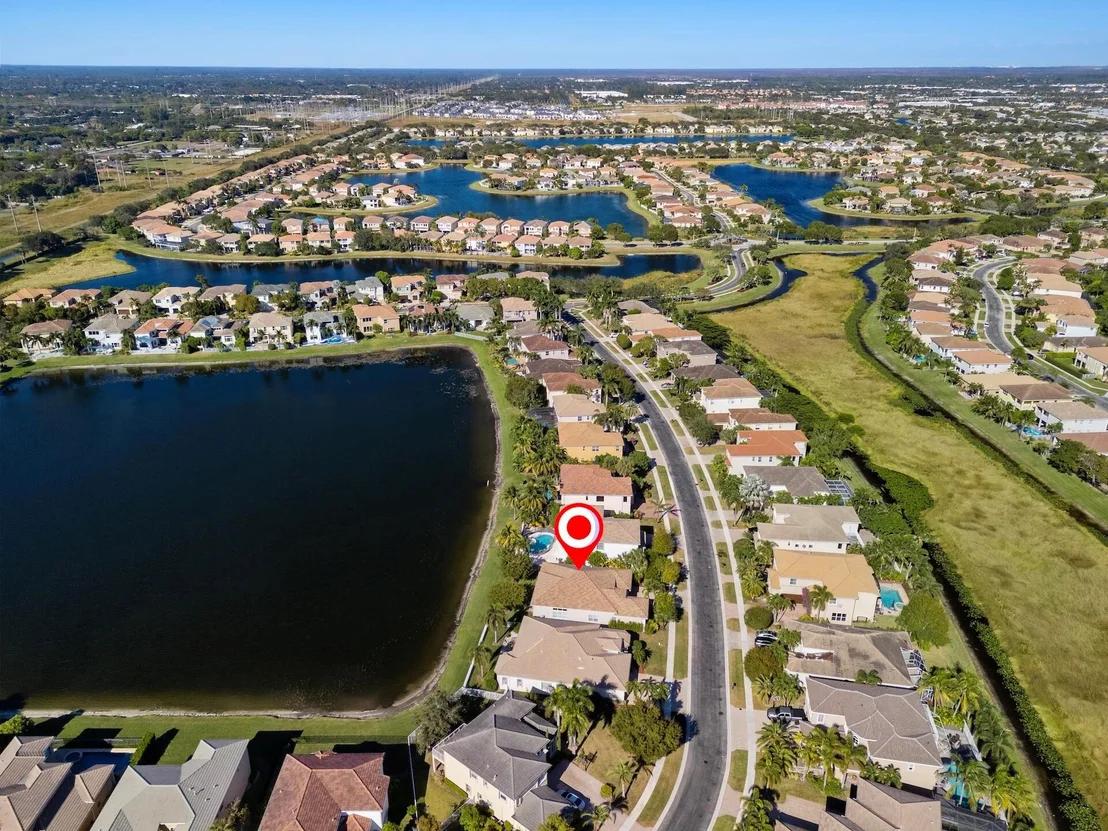 Photo of 1370 Beacon Circle