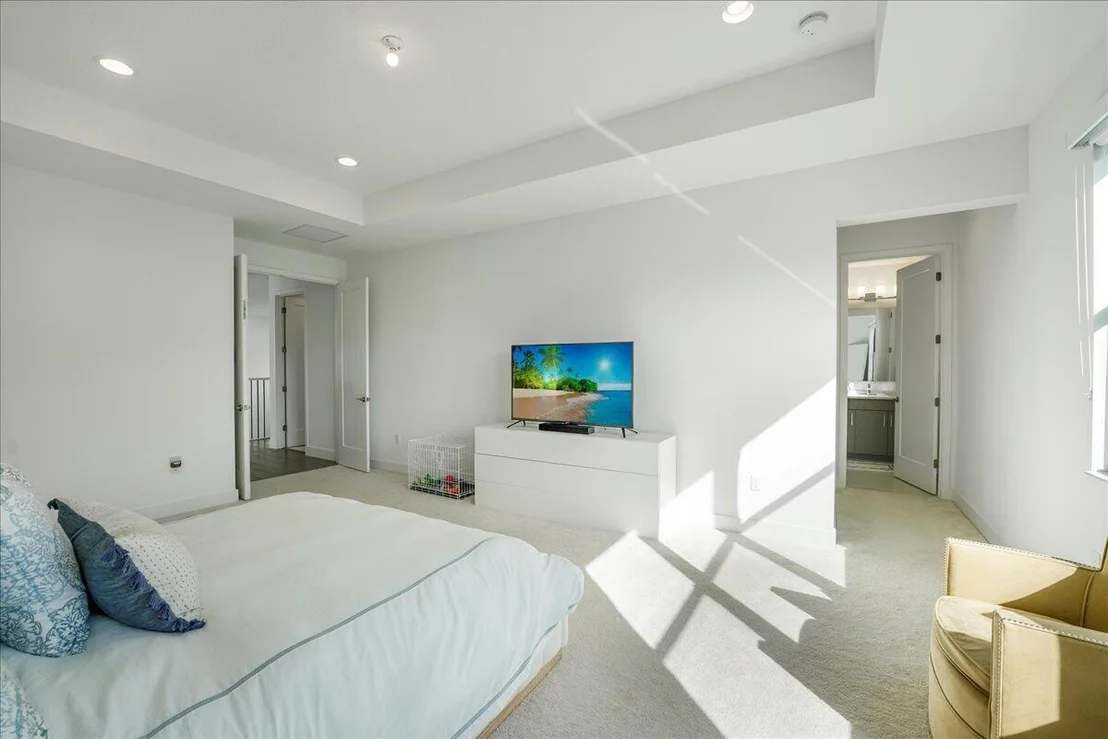 Photo of 17496 Sparkling River Road