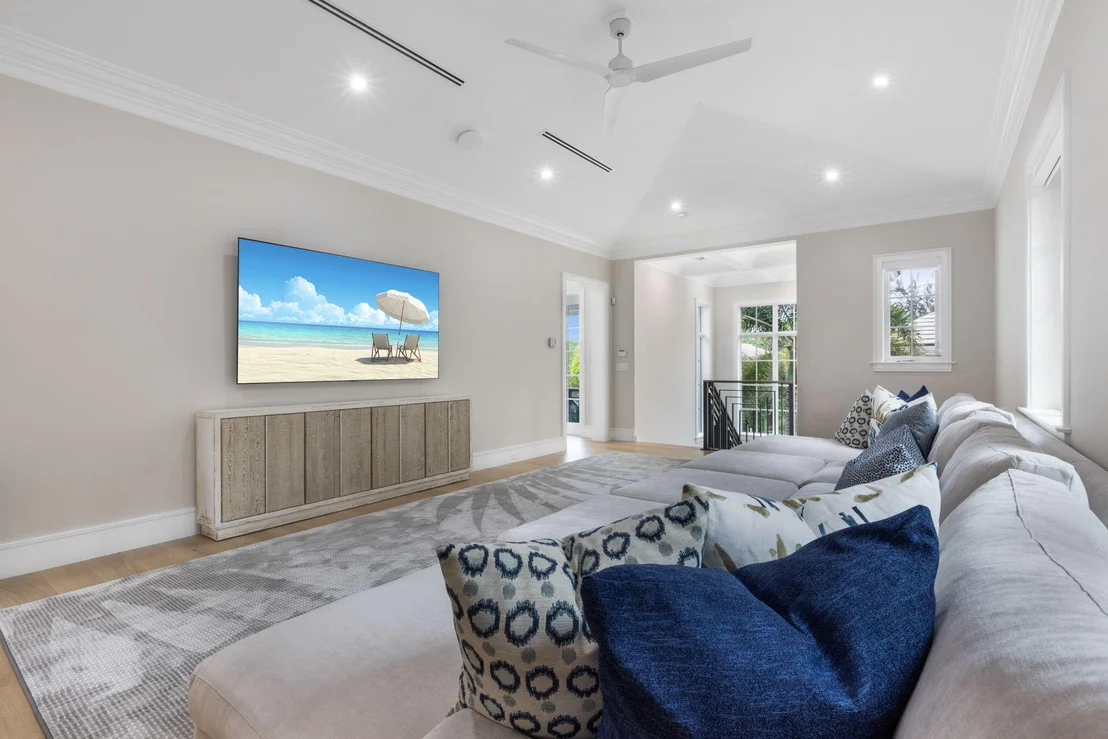 Photo of 1222 N Ocean Boulevard