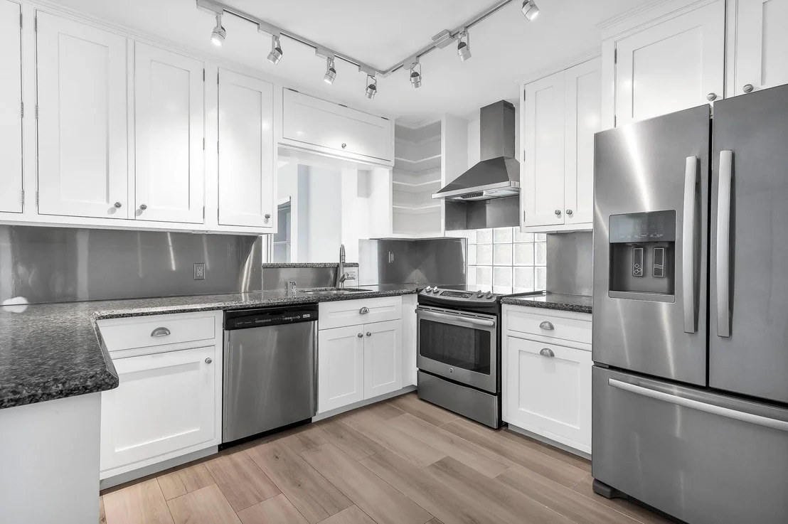 Photo of 3211 NE 9th Terrace