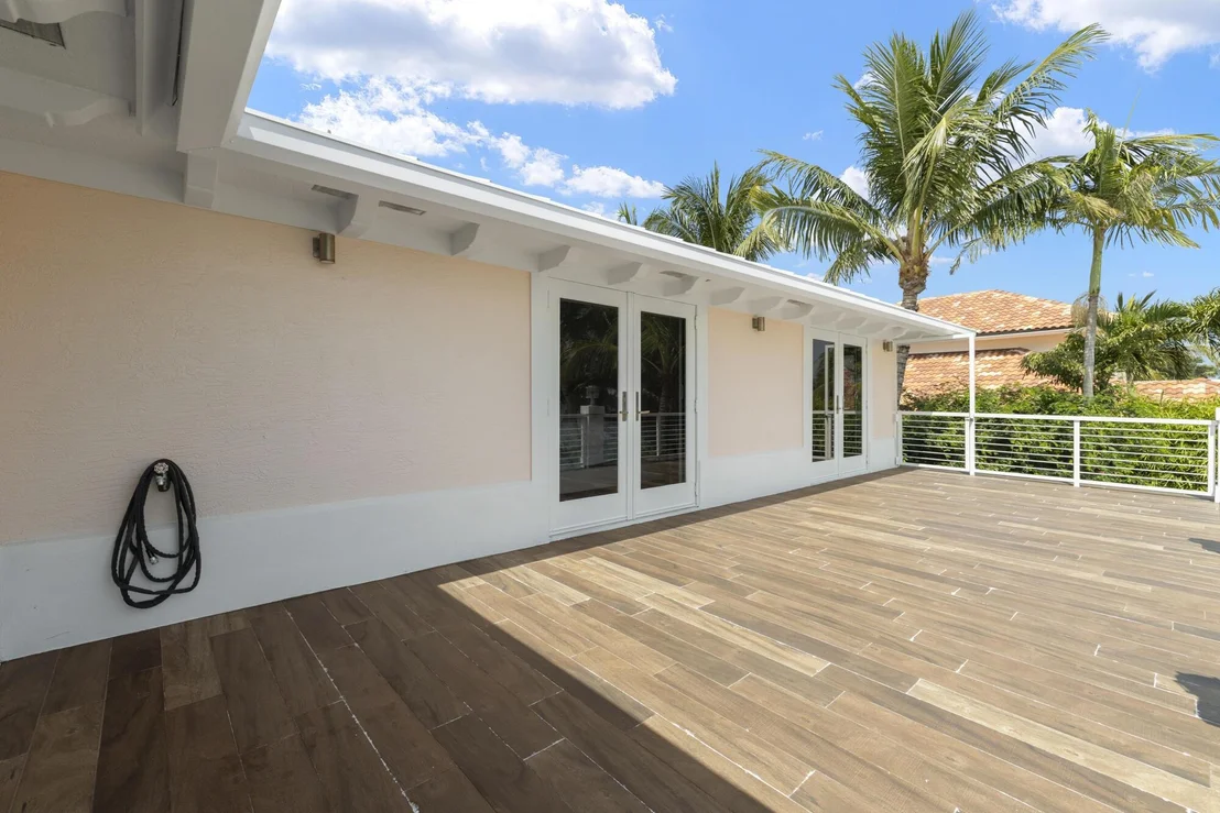 Photo of 103 River Drive