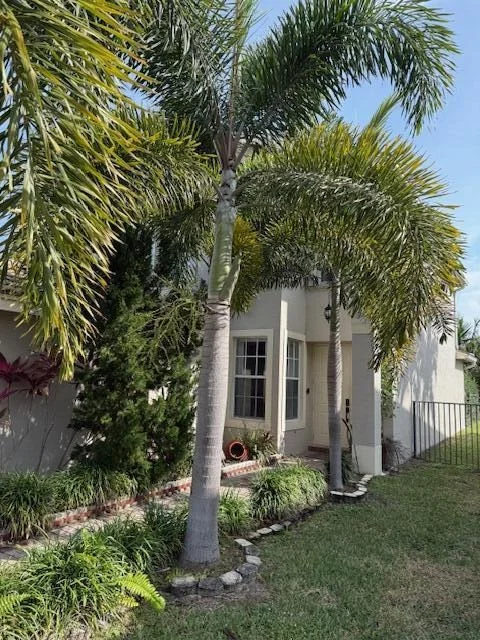 Photo of 5512 Albin Drive