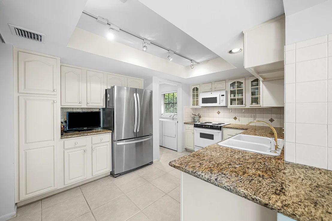Photo of 530 Forestview Drive