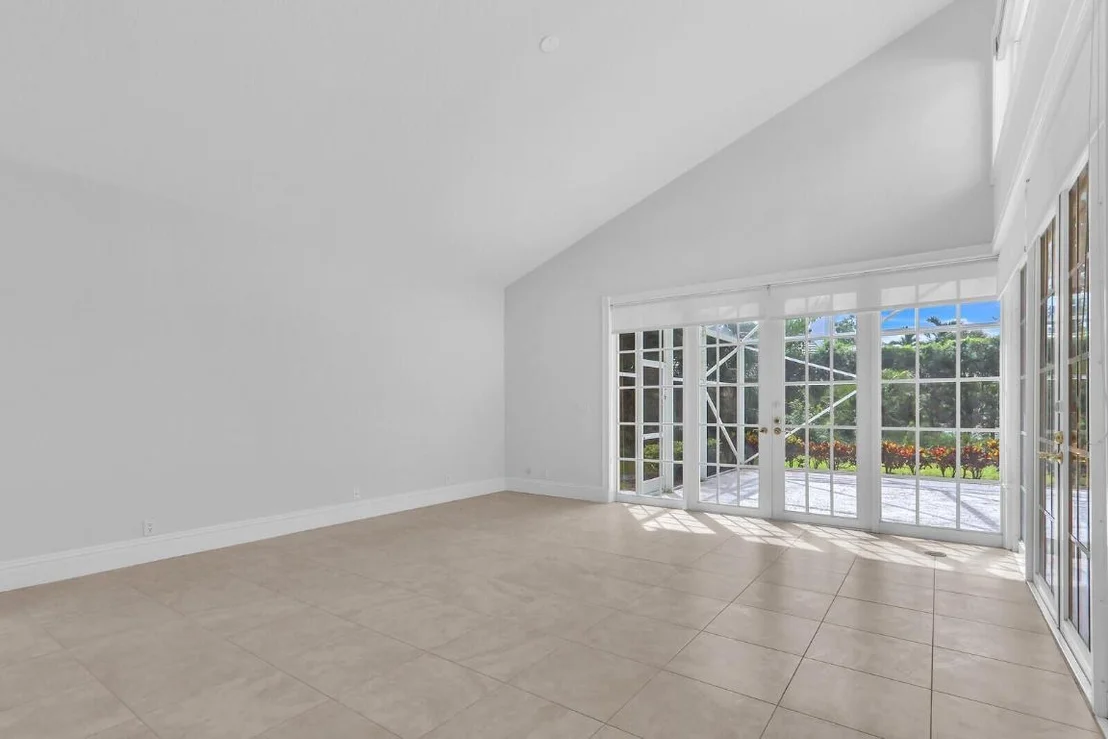 Photo of 18517 SE Heritage Drive