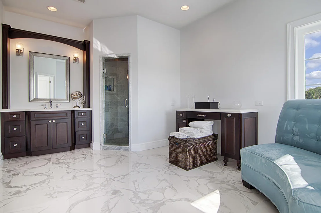Photo of 648 Riverside Road