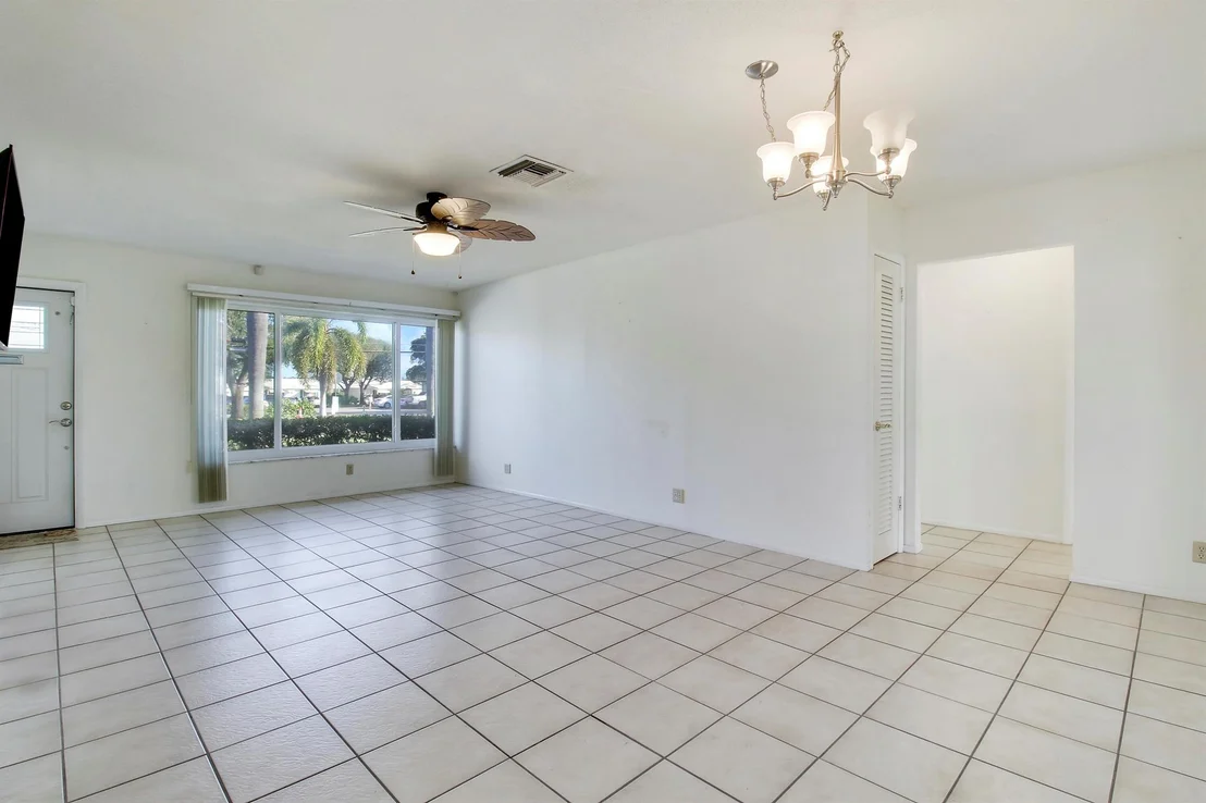 Photo of 1108 Ocean Drive