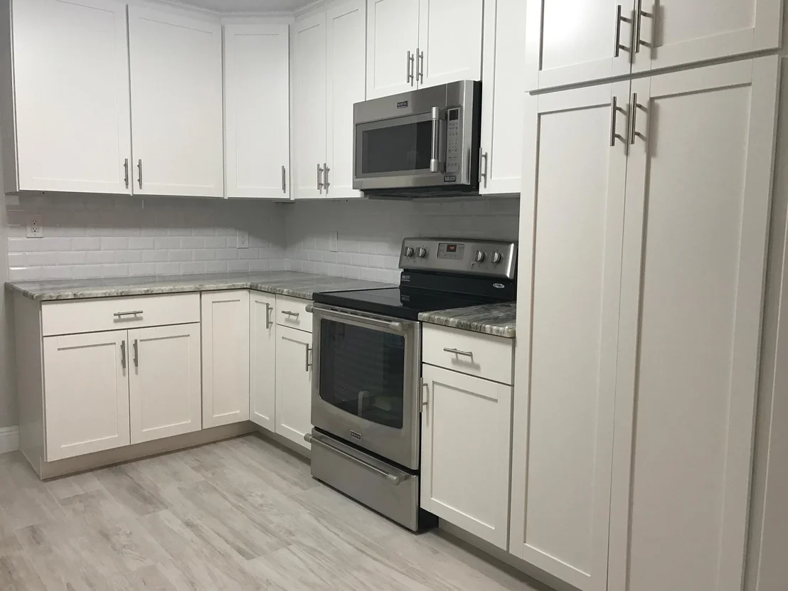 Photo of 584 NW 45th Drive