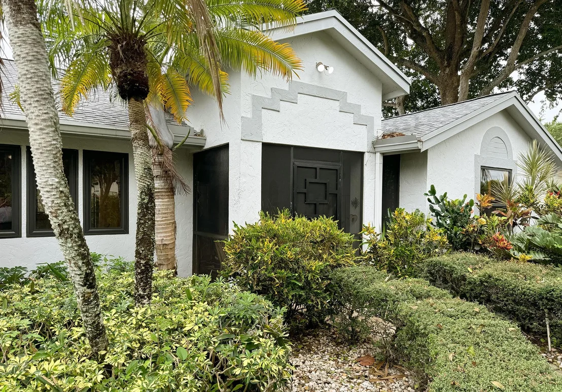 Photo of 2450 Riviera Drive