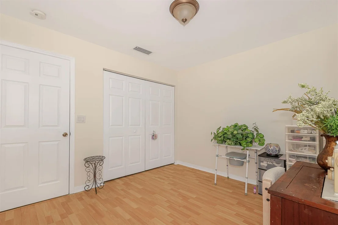 Photo of 16858 Crestview Lane