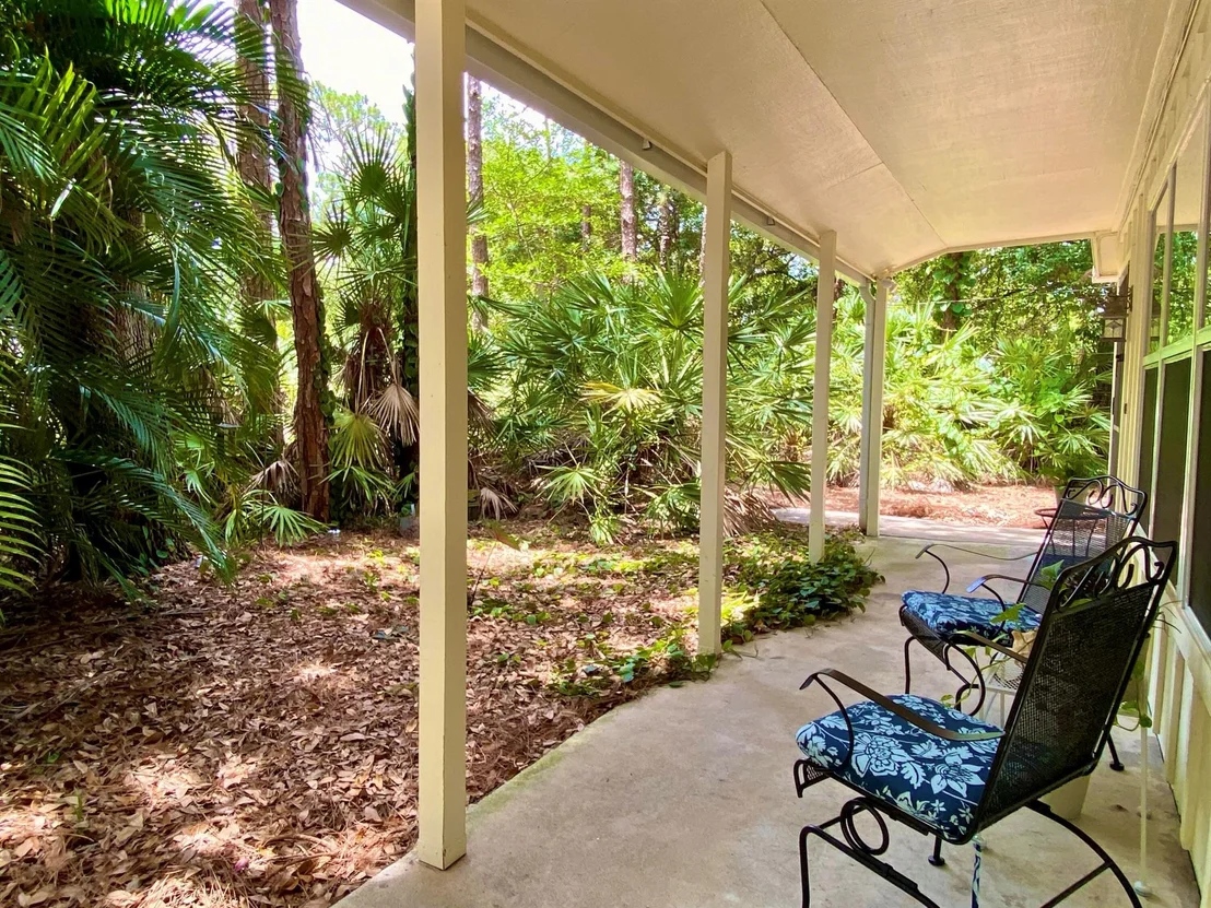 Photo of 16844 127 Drive N