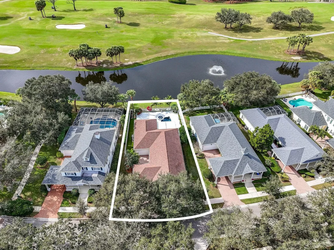 Photo of 196 Barbados Drive