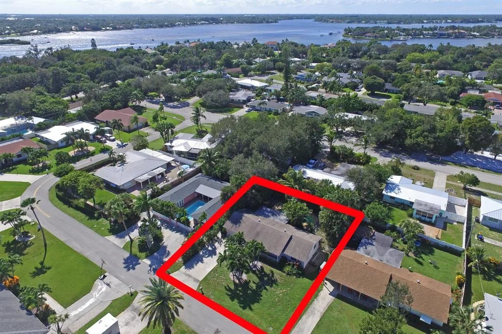 Photo of 1518 Lance Road