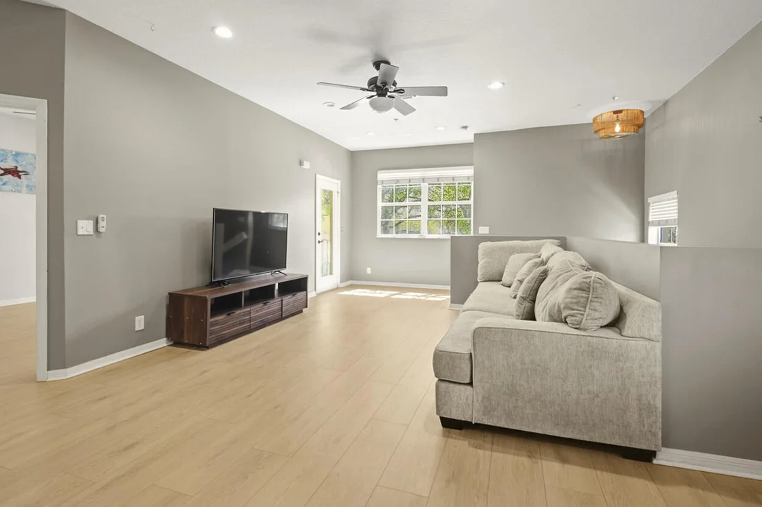 Photo of Unit H at 110 Lighthouse Circle