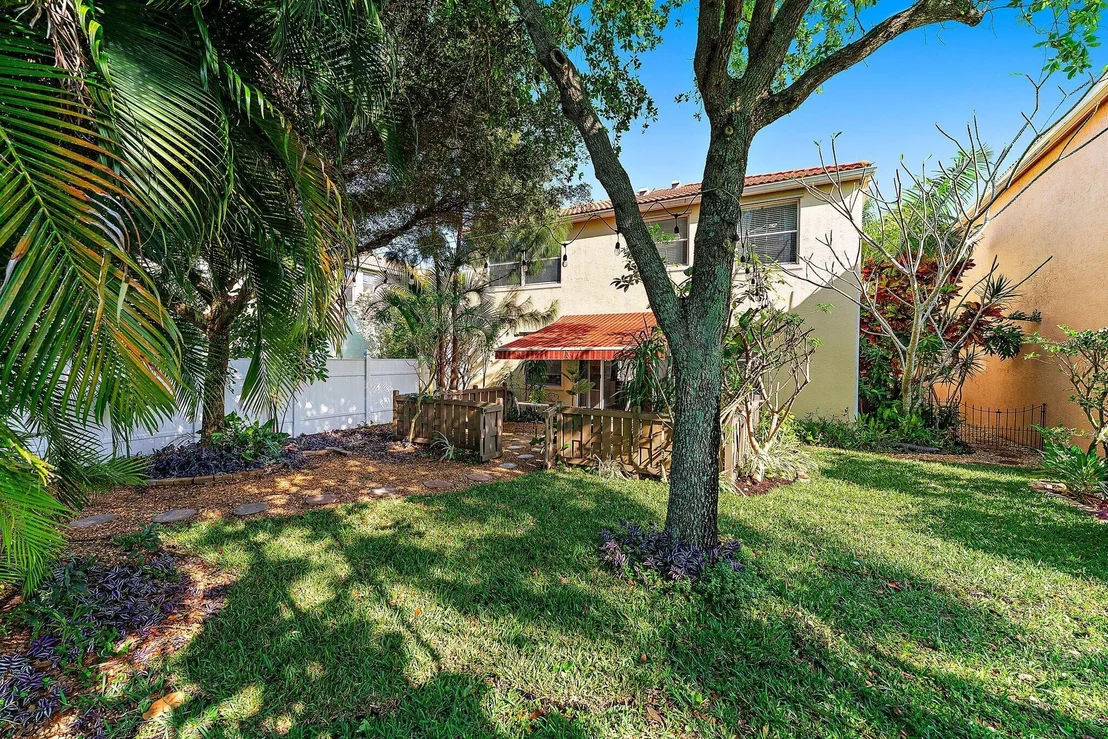 Photo of 9886 Warner Lane