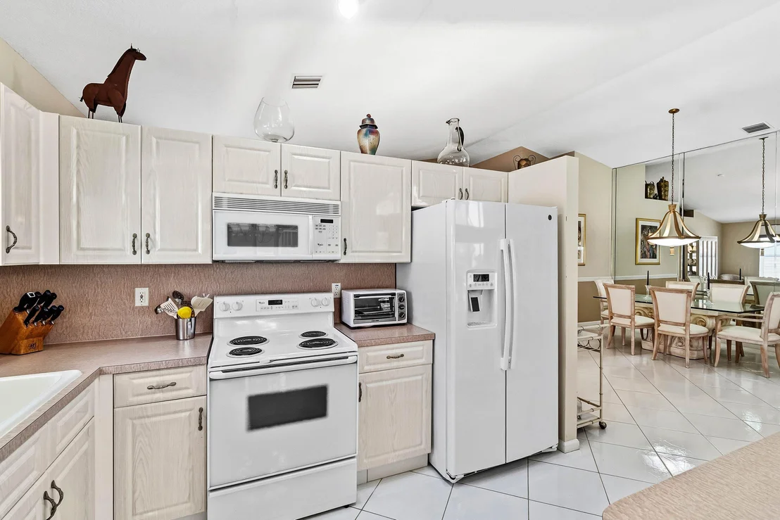 Photo of 9779 Lemonwood Drive