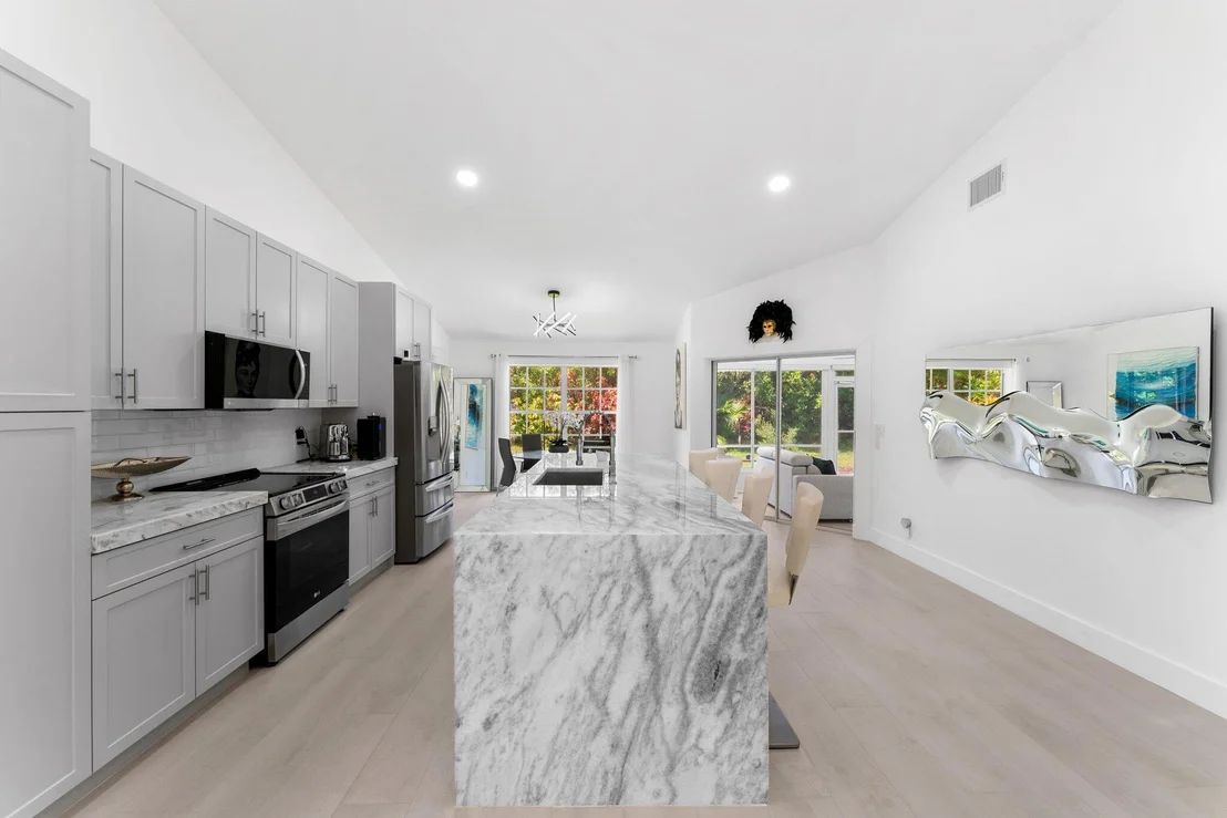 Photo of 7737 Silver Lake Drive