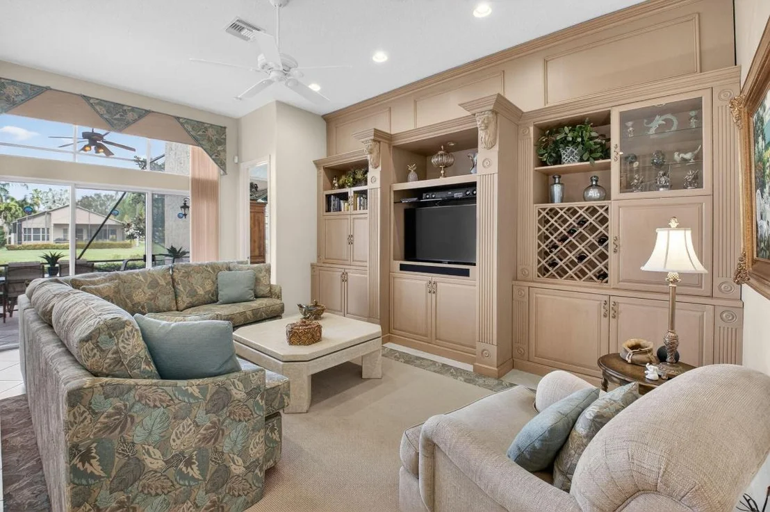 Photo of 7237 Morocca Lake Drive