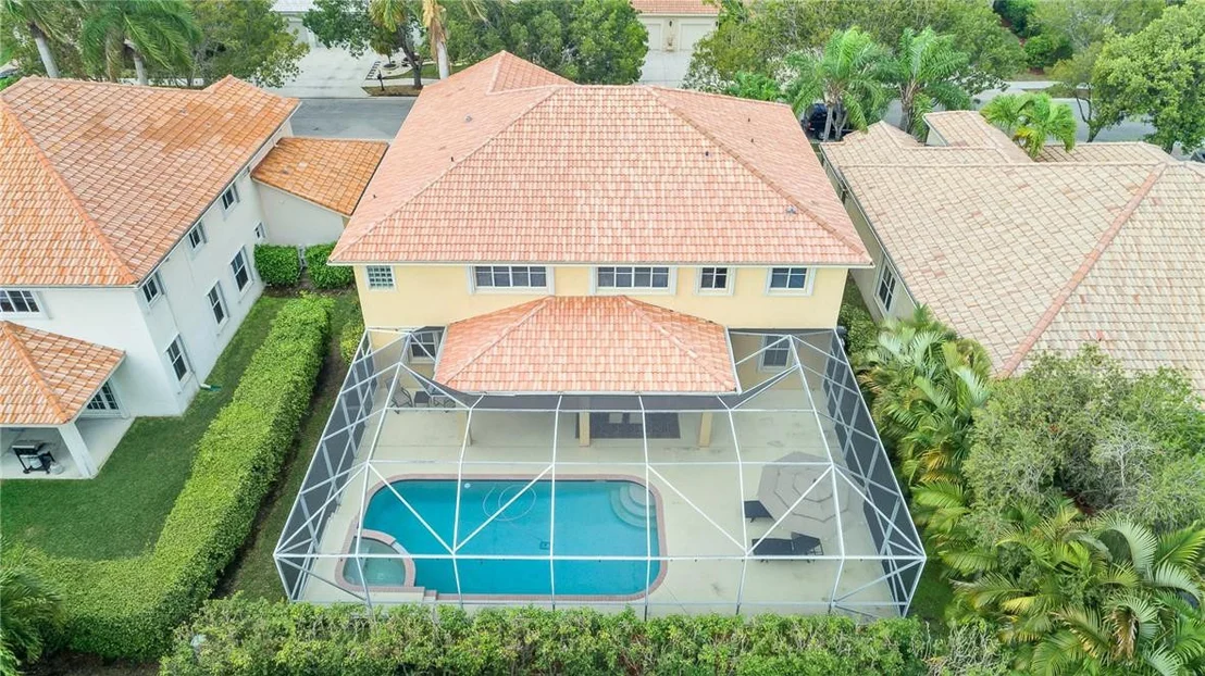 Photo of 3838 Crestwood Circle