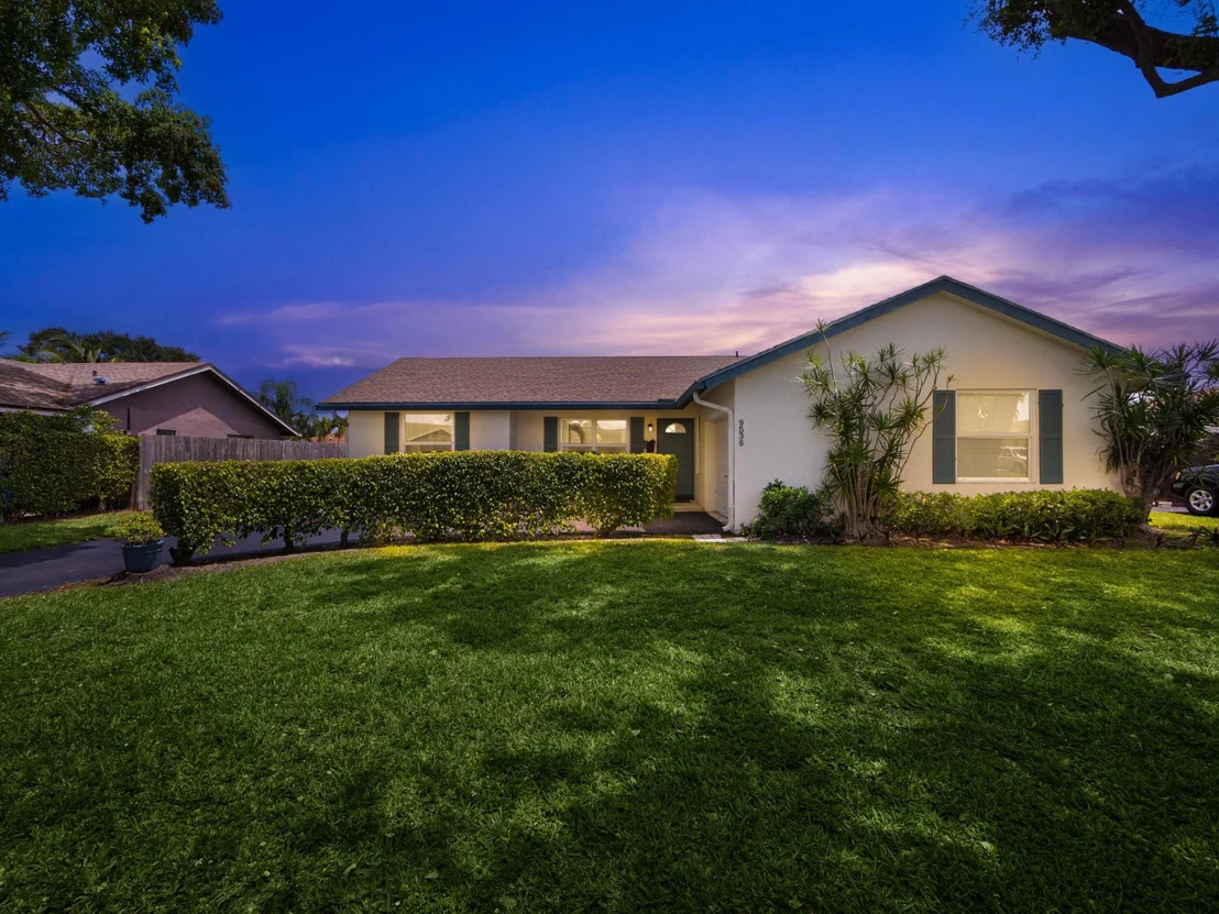 Photo of 9536 Burlington Place