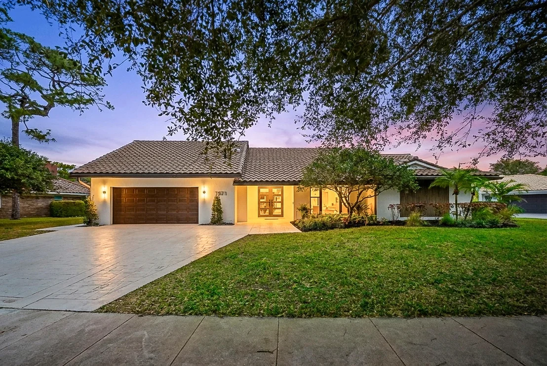 Photo of 7571 Estrella Circle
