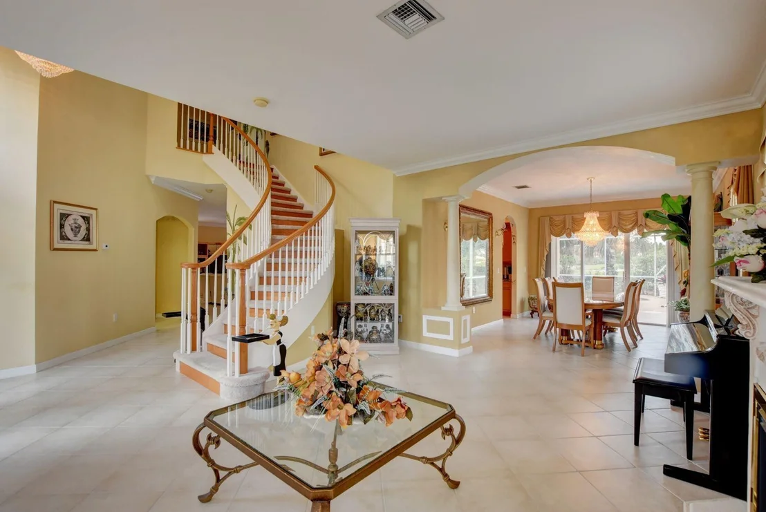 Photo of 2146 Bellcrest Circle