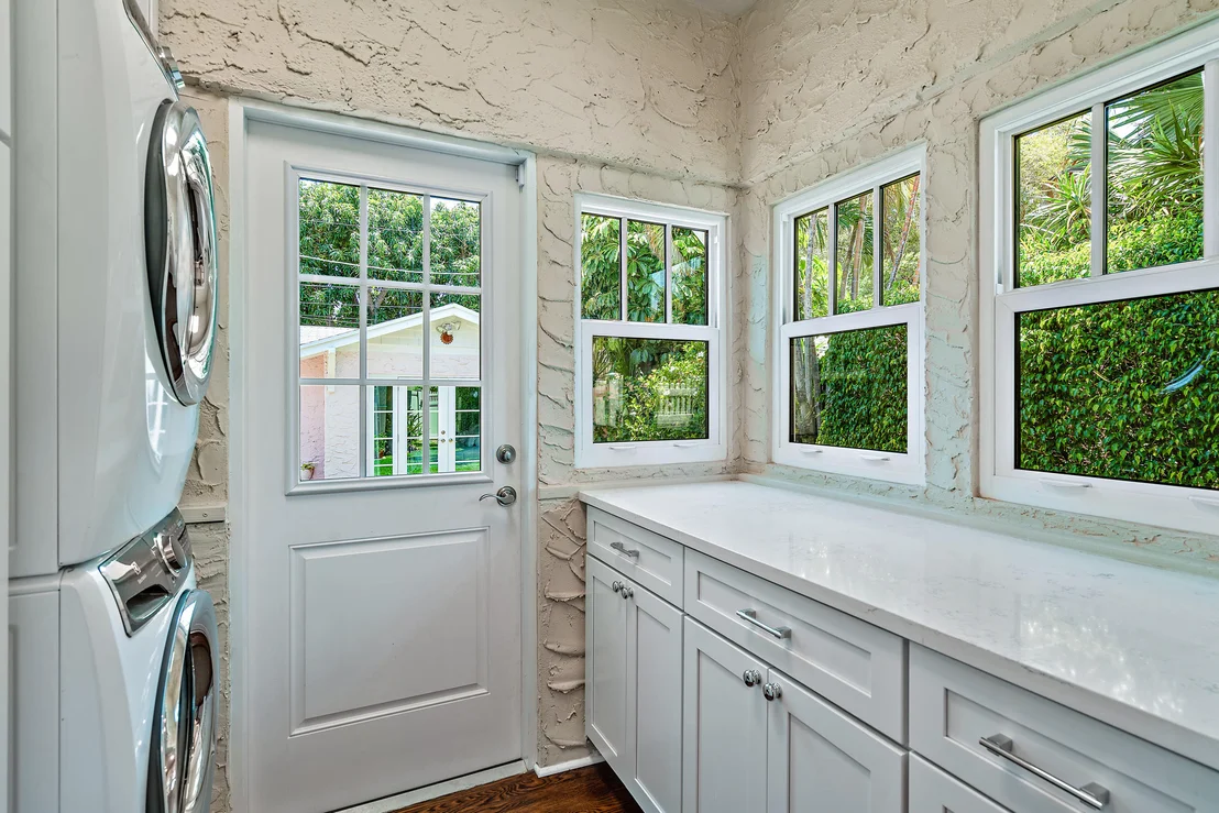 Photo of 324 Edgewood Drive