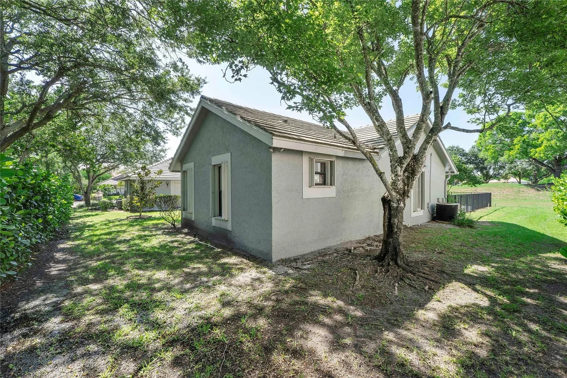 Photo of 1963 Hartford Way