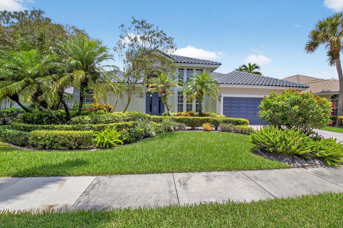 Photo of 7686 La Corniche Circle