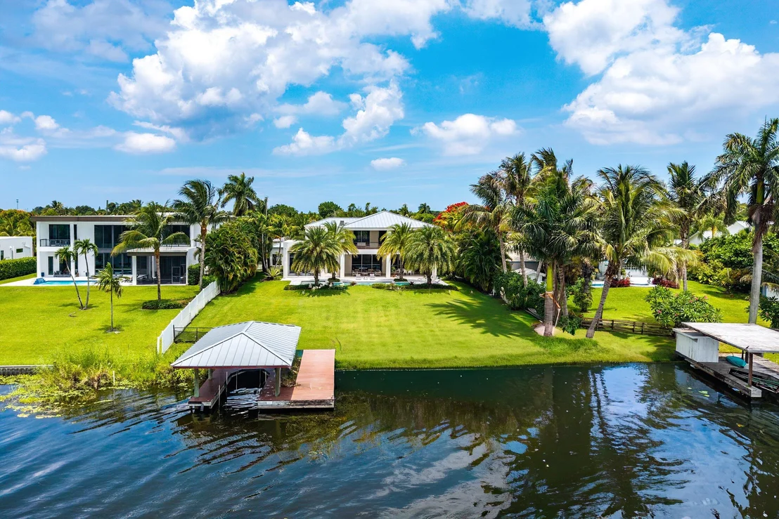 Photo of 1508 Lake Drive