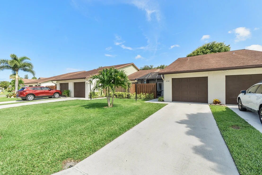 Photo of 3780 Silver Lace Lane