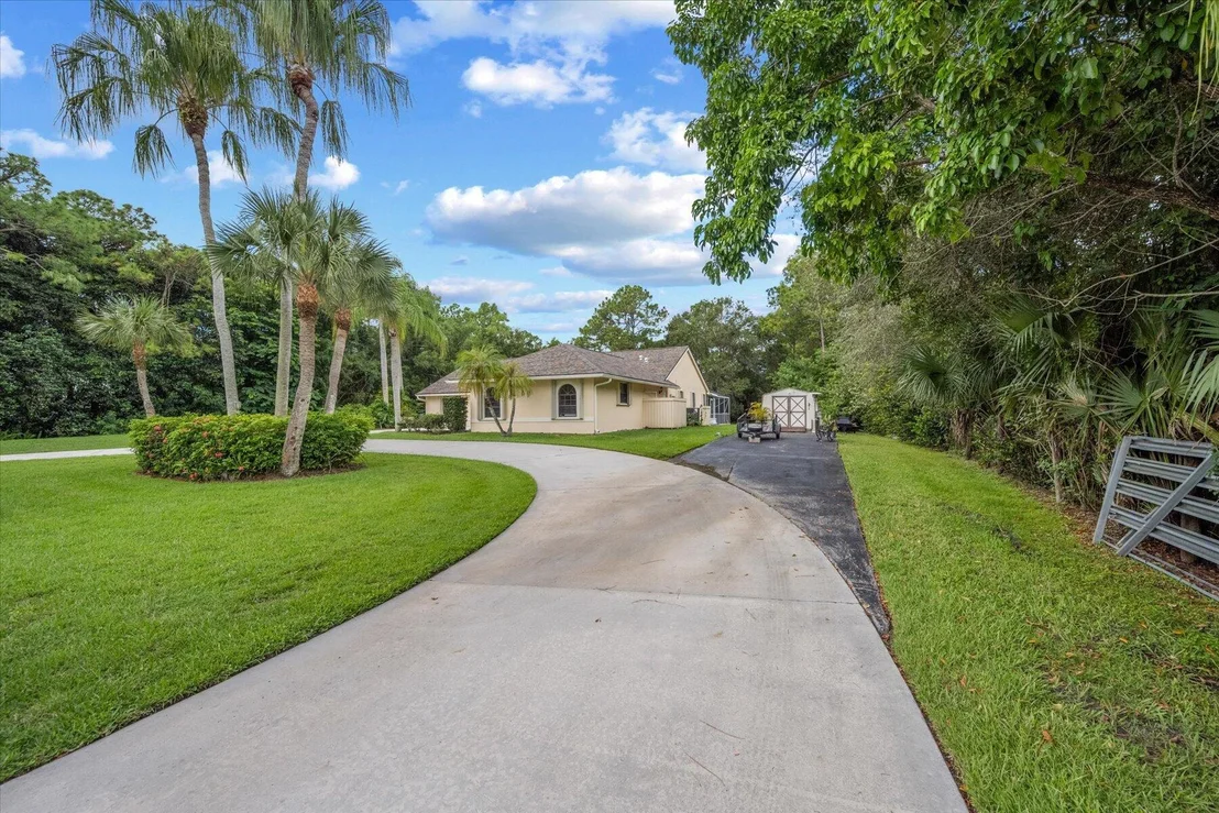 Photo of 17243 Alexander Run