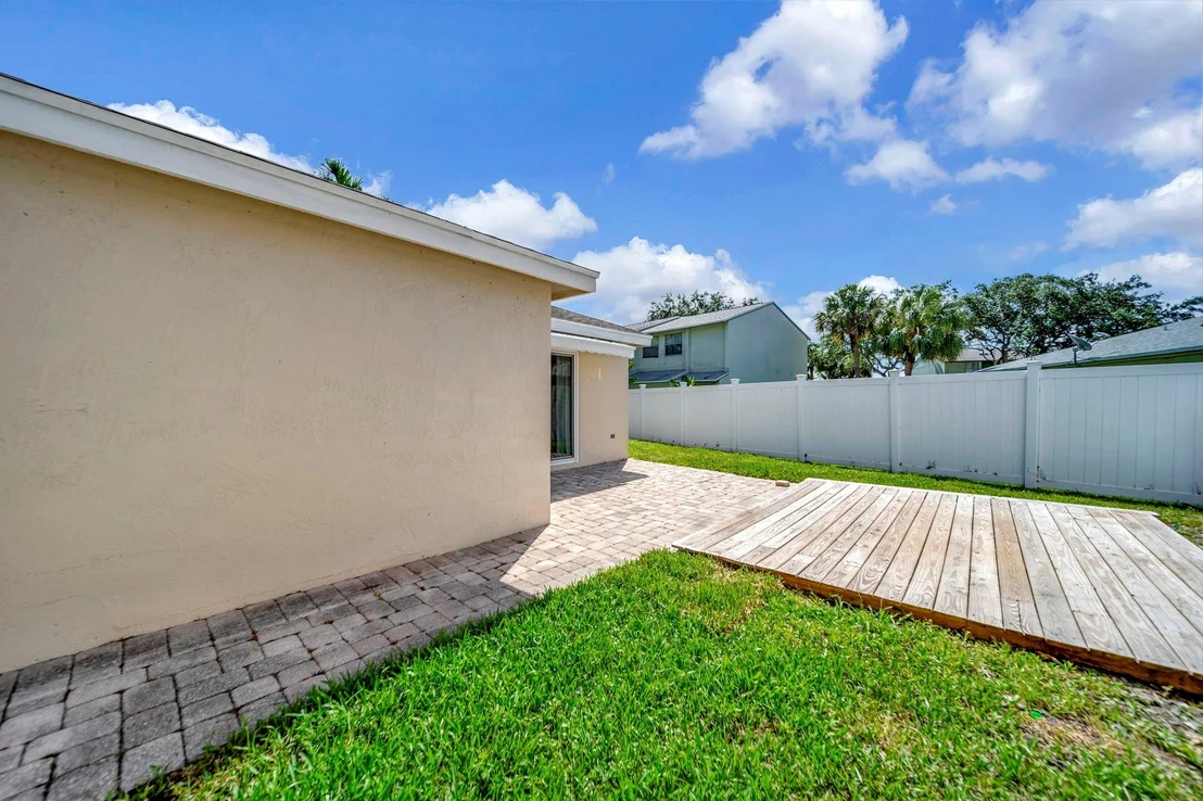 Photo of 4036 Eastridge Circle